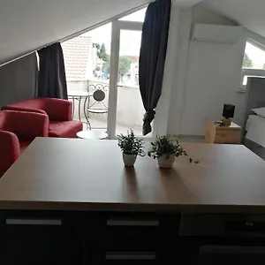 Apartment Milka, Zadar