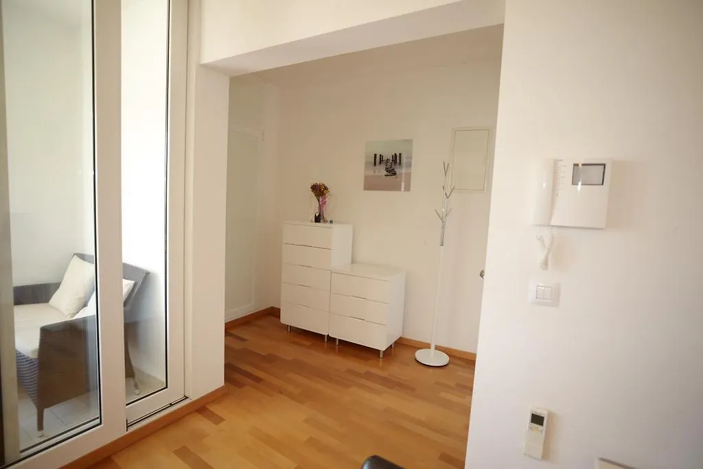 Base Bridge Apartment Zadar