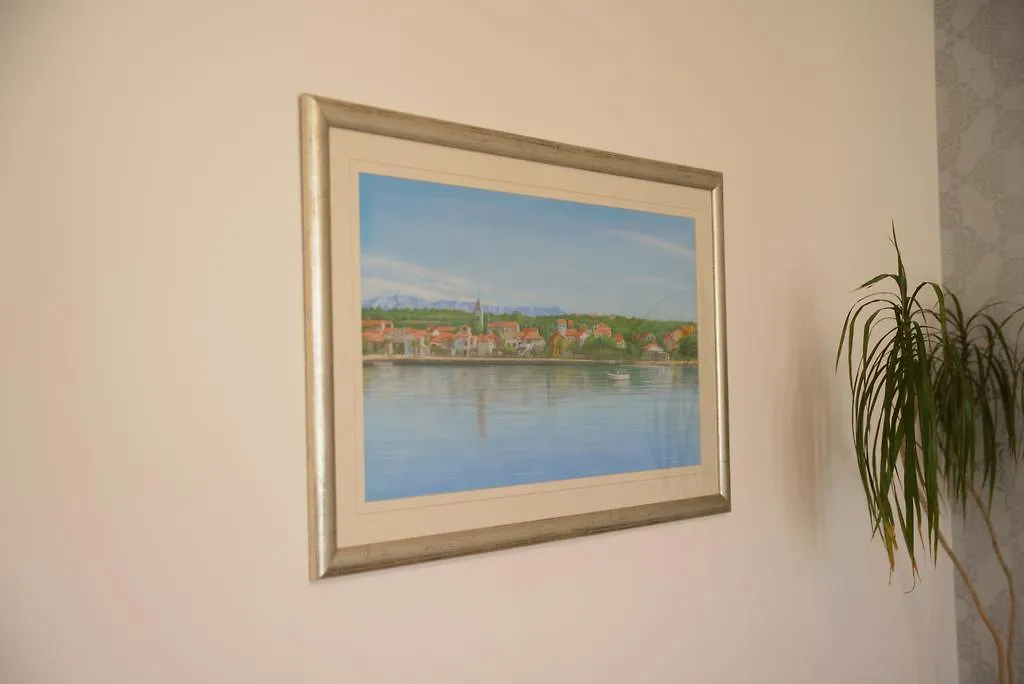 Base Bridge Apartment Zadar
