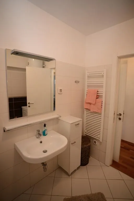 Base Bridge Apartment Zadar 0*,  Croatia